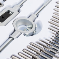 Набор метчиков и плашек ЕРМАК 36 предметов М3-М16 657-004