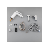 Смеситель для умывальника Gappo 35к G1017-1 литой, с гигиенической лейкой, белый-хром 549393