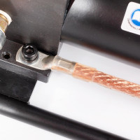 Комплект для резки кабеля под напряжением КВТ НГПИ-85 61843