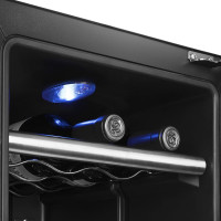 Винный шкаф KITFORT КТ-2402