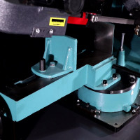 Ленточнопильный станок по металлу AURA TOOLS LM-200U 40200300