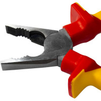 Диэлектрические комбинированные плоскогубцы Промлайн 180мм, Cr-v, до 1000В с двухкомпонентными рукоятками 	ПЛ0210102180_z022