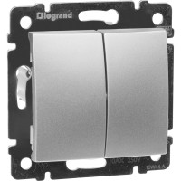 Переключатель Legrand двухклавишный Legrand Valena 10А 250В схема 6/2 безвинтовые зажимы алюминий 770108