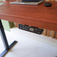 Стол StolStoya МОТОР UP с регулируемой высотой, подстолье черное и столешница МДФ шпон красное дерево SE211IBKD12065