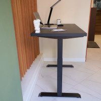 Стол StolStoya МОТОР UP с регулируемой высотой подстолье черное и столешница МДФ эмаль черная 120x65 SE211IBB12065