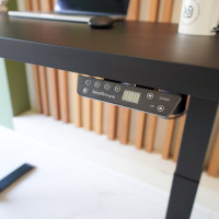 Стол StolStoya МОТОР UP с регулируемой высотой подстолье черное и столешница МДФ эмаль черная 120x65 SE211IBB12065