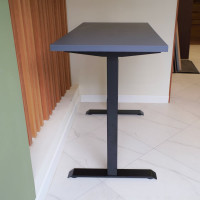 Стол StolStoya МОТОР UP с регулируемой высотой подстолье черное и столешница МДФ эмаль сланцево-серая SE211IBSS12065