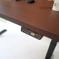 Стол StolStoya МОТОР UP с регулируемой высотой подстолье черное и столешница МДФ шпон венге 140x70 SE211IBV14070