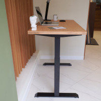 Стол StolStoya МОТОР UP с регулируемой высотой подстолье черное и столешница МДФ шпон дуб европейский SE211IBDE12065