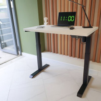 Стол StolStoya МОТОР UP с регулируемой высотой подстолье черное и столешница МДФ эмаль белая 140x70 SE211IBW14070