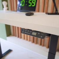 Стол StolStoya МОТОР UP с регулируемой высотой подстолье черное и столешница МДФ эмаль белая 140x70 SE211IBW14070