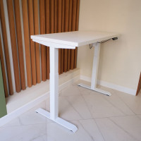 Стол с регулируемой высотой StolStoya МОТОР UP подстолье белое и столешница МДФ эмаль Белая 120x65 SE211I120W