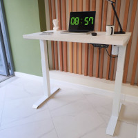 Стол с регулируемой высотой StolStoya МОТОР UP подстолье белое и столешница МДФ эмаль Белая 140x70 SE211/140W