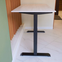 Стол с регулируемой высотой StolStoya МОТОР UP рама черная, столешница ЛДСП, Пальмира, 125x75 PE211IBSLP125