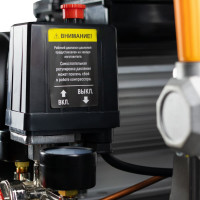 Компрессор VERTON Air AC-100/420V вертикальный бак, масляный ременной 420л/мин,100л,12бар, 2,5кВт, 230В, рапид 01.12210.13370