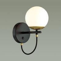 Бра с выключателем LUMION E27 60W RANDI 5212/1W