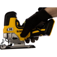 Лобзик DEWALT 18.0 В XR DCS335N-XJ