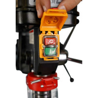 Вертикально-сверлильный станок MetalMaster M16D 20042