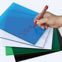 Перманентный маркер BRAUBERG ULTRA MARKER красный, 3.5 мм, с клипом 152205
