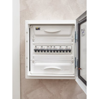 Автоматический выключатель IEK ARMAT M06N 1P C 16А AR-M06N-1-C016