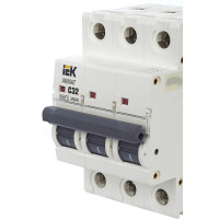 Автоматический выключатель IEK ARMAT M06N 3P C 32А AR-M06N-3-C032