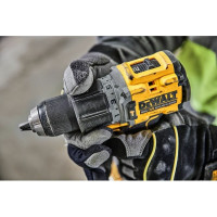 Аккумуляторная дрель-шуруповерт Dewalt DCD 805 NT без АКБ и ЗУ DCD805NT-XJ