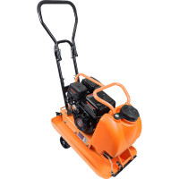 Бензиновая виброплита AktiTool 6,5 л.с., сила удара 28 кН, 690x460 мм, бак, колеса, коврик AT-C100TWC