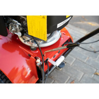 Подметально-уборочная машина TIELBURGER TK38 с двигателем Honda AD-352-445TS