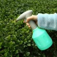 Садовый аккумуляторный опрыскиватель DEKO DKSP13 1 л 065-0949