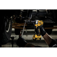 Гайковерт Dewalt 12В, 5 Ач DCF901P1-QW