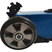 Пневмогидравлический подкатной профессиональный домкрат AE&T 30 т, складной HJ-30F