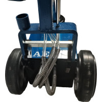 Пневмогидравлический подкатной профессиональный домкрат AE&T 30 т, складной HJ-30F