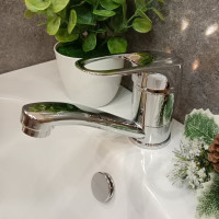 Смеситель для раковины (мойки) INGROSSO гусак 18 см, картридж 40 мм, шпилька 455-25 УТ-00041754