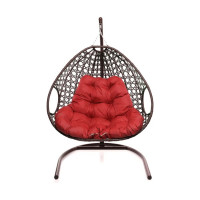 Подвесное кресло M-GROUP ДЛЯ ДВОИХ ЛЮКС с ротангом коричневое, красная подушка 11510206