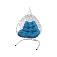 Подвесное кресло M-GROUP ДЛЯ ДВОИХ ЛЮКС с ротангом белое, голубая подушка 11510103