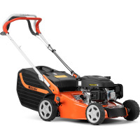 Газонокосилка Oleo-Mac gv 44 tk comfort, двигатель emak k450 ohv (123 cc), самоходная, травосборник 60 л, ширина деки 44 см, ширина кошения 41 см, 24.5 кг 6610-9074E5