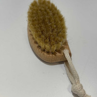 Щетка для массажа ООО Агростройлидер 100х54х16 мм, натуральная щетина, 79 пучков, бук САД-24.02