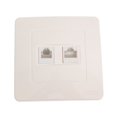 Двойная розетка Systeme Electric BLANCA, С/У, комплект RJ45 категория 5E + телефонный RJ11, молочный BLNIS045112