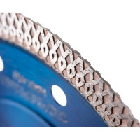 Диск алмазный отрезной Hilberg турбо ультратонкий 125x22.23 Hard Materials X-type X-Hole HMX402