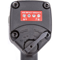 Пневматический ударный гайковерт KraftWell KRW650IW