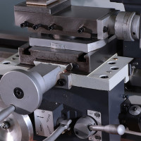 Универсальный токарный станок PROMA SPZ-700 21290000