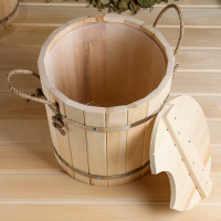 Запарник из липы Добропаровъ 13 л, пластиковая вставка, с крышкой 2543409
