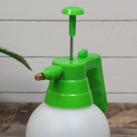 Помповый опрыскиватель СИМАЛЕНД Radivas 2 л 7051099