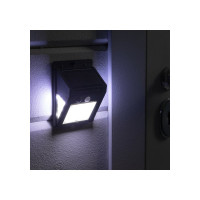 Уличный светильник с датчиком движения LUAZON, солнечная батарея, 8 Вт, 30+5+5 LED, черный 4604473