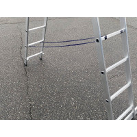 Двухсекционная алюминиевая лестница SevenBerg 2x9 ступеней 920209