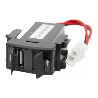 Розетка-USB РИФ 3,1A, для Nissan 35x13 RIF22-4-1013100