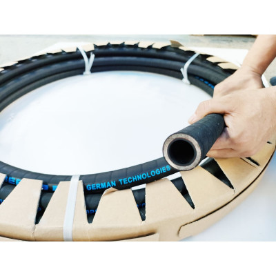 Рукав высокого давления HEIBERG Dn20 SAE 100 R15, 3, рост 4" ,W.P.420 BAR, (-55C), 20 м 0004SAE20