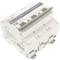 Автоматический выключатель EKF 3P 32А 10kA ВА 47-100 PROxima mcb47100-3-32C-pro