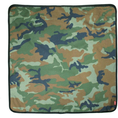 Фартук на бампер Tplus T007300