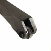 Державка для накатки прямых рифлений ООО ПЕТРО-ИНСТРУМЕНТ 6640-0003 ДПР003 X7400772 (25x20x150)